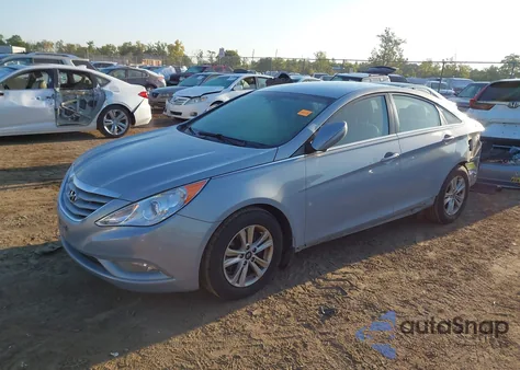 2013 Hyundai Sonata Gls z USA, uszkodzony, nr VIN 5NPEB4AC6DH662397